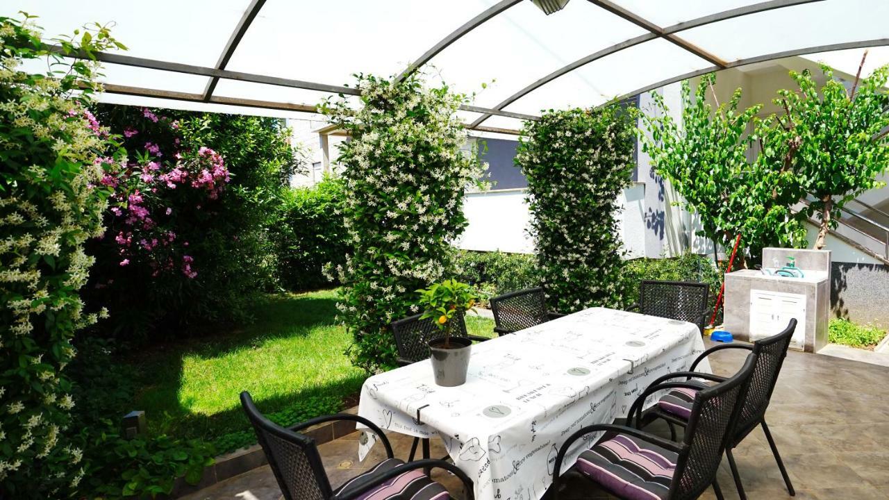 Sia House Apartment Pula Bagian luar foto